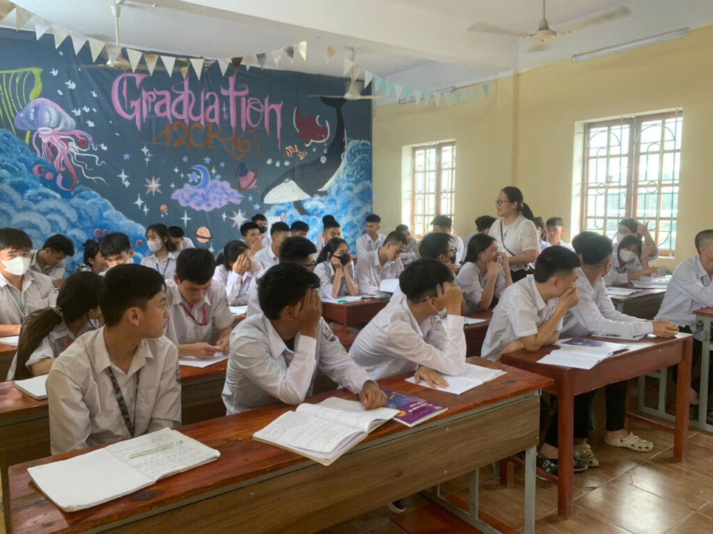 Tư vấn học nghề trực tiếp tại lớp học các trường THPT trên địa bàn Hải Dương