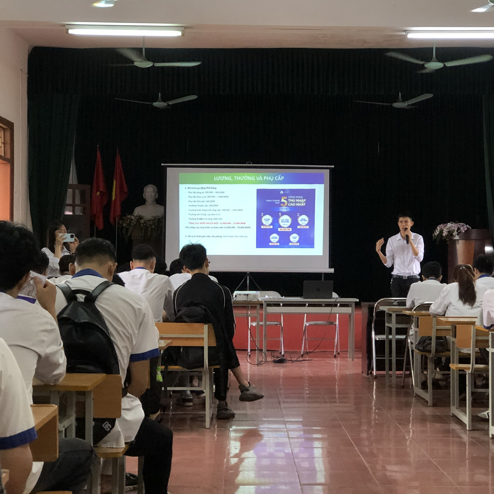 Tập đoàn An Phát định hướng giới thiệu việc làm cho sinh viên HDVTC